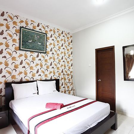 فندق Reddoorz @ Jalan Damai Ngaglik المظهر الخارجي الصورة